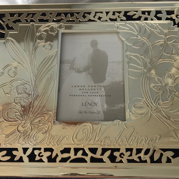 Lenox Our Wedding silver plate photo album for 4x6 - Picture 5 of 16